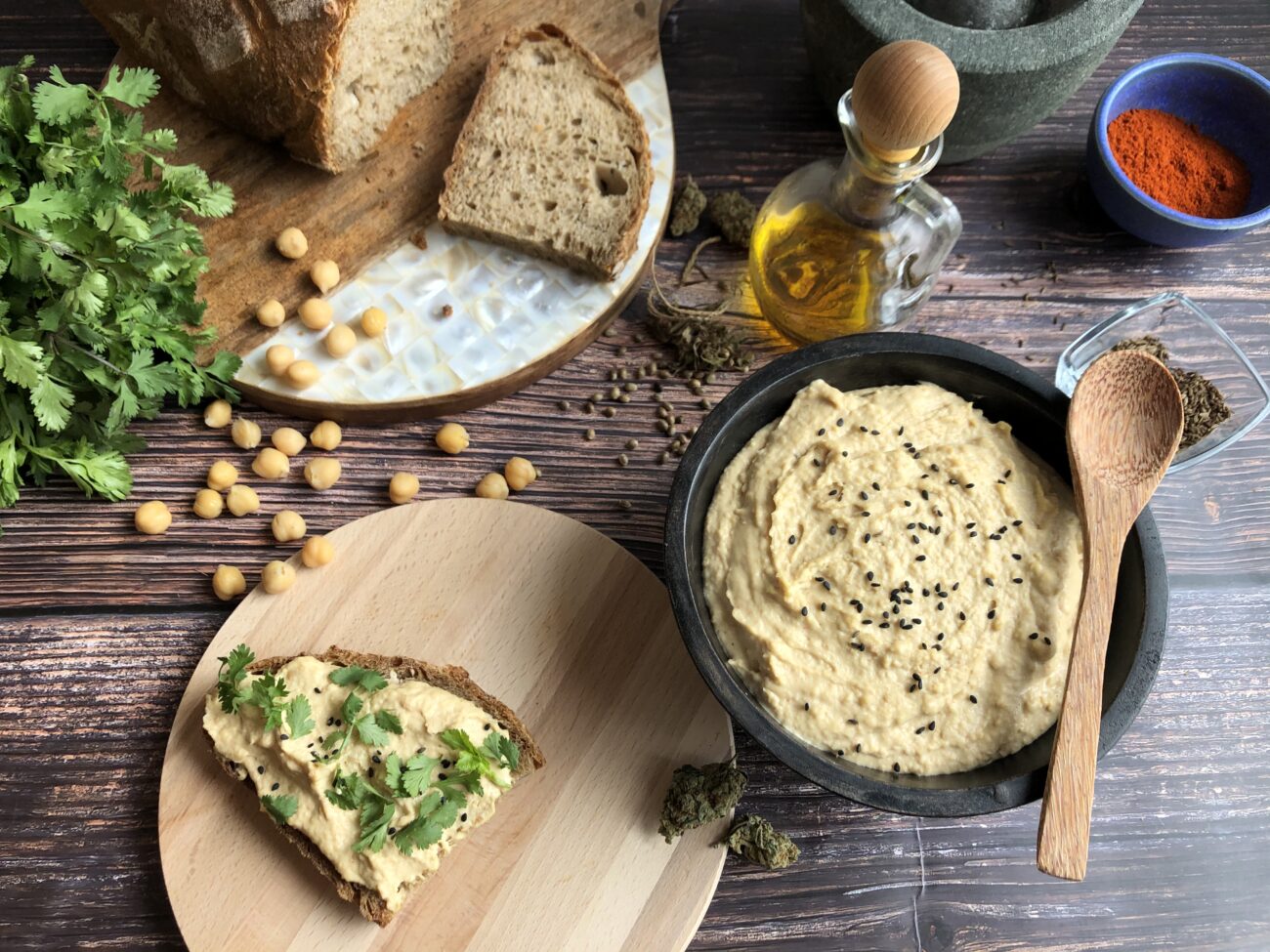 Hummus with hemp seed oil